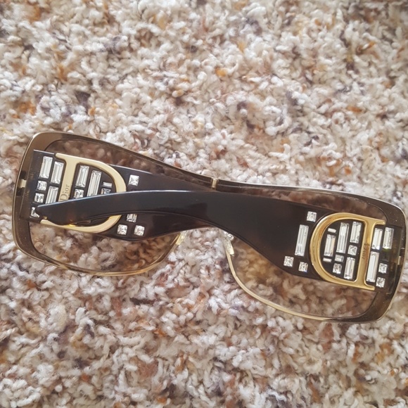 Dior Authentic - Picture 1 of 2
